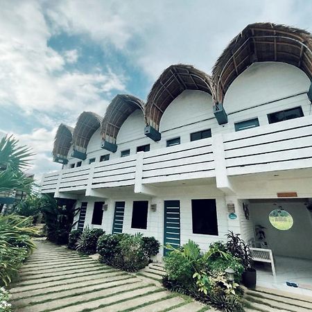 Point F Siargao Apartment Catangnan Ngoại thất bức ảnh